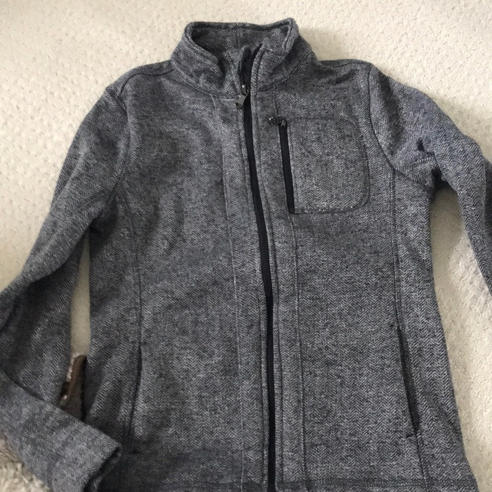 lightweight fleece jacket